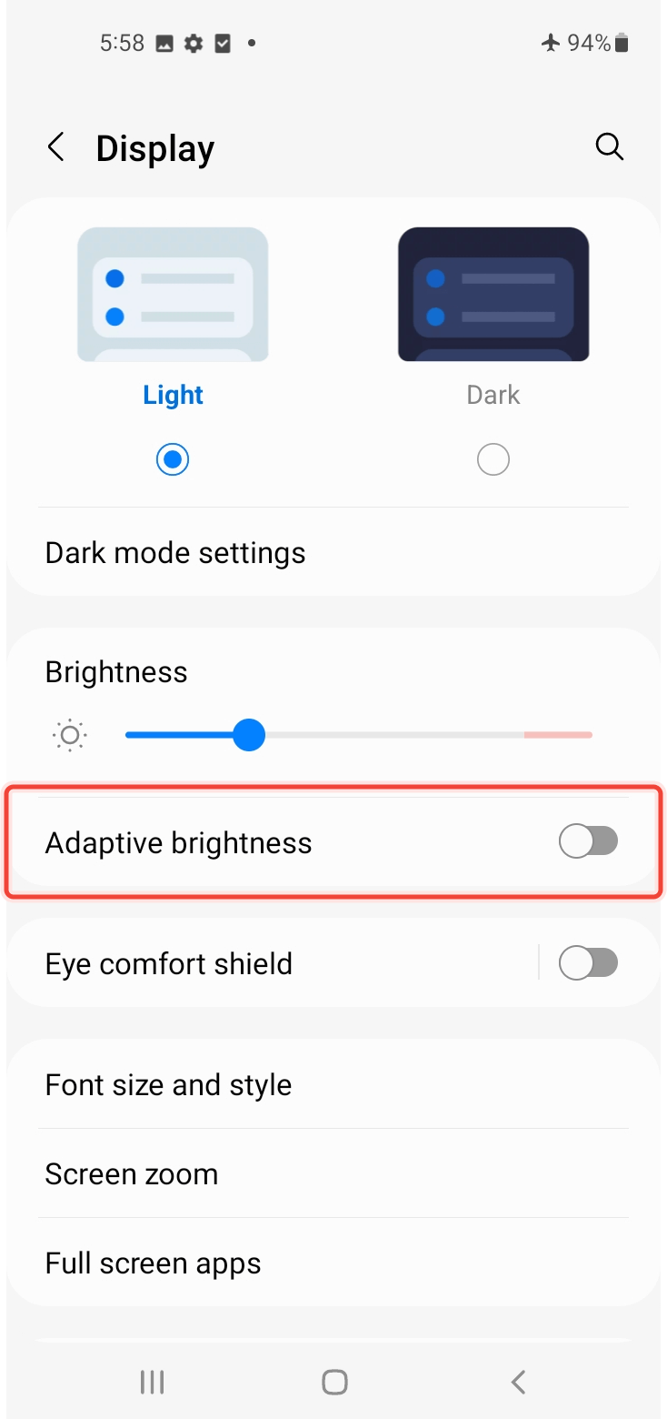 Disabling Adaptive bringhtness inside the Display settings