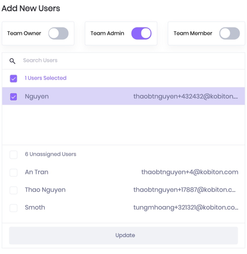 A closeup to change users team role